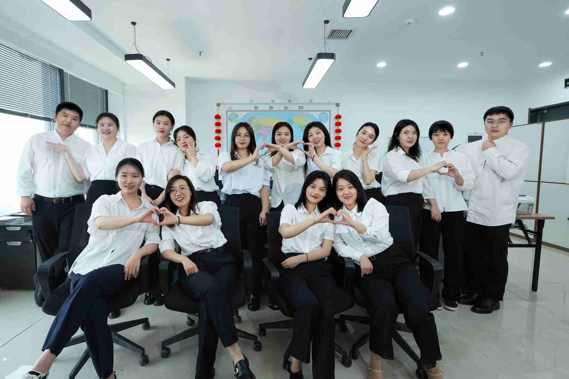 Worthwillチーム集合写真