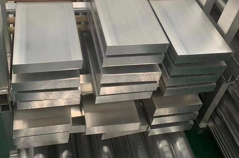 barra colectora de aluminio